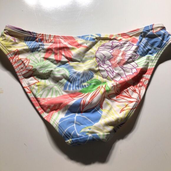 Victoria's Secret Bikini Bottom - Picture 5 of 6